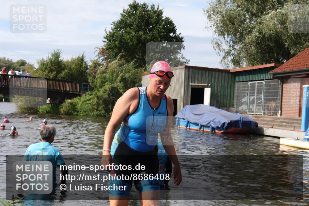 31.08.2025 - Elbe Triathlon Hamburg Luisa Fischer http://msf.ph/oto/8686408 31.08.2025 10:45:01 Schwimmen 1420, 1423, 1455, 1463, 1468 meine-sportfotos.de