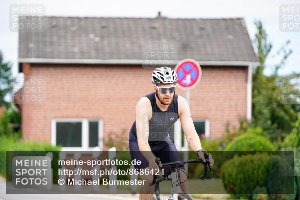 31.08.2025 - Elbe Triathlon Hamburg Michael Burmester http://msf.ph/oto/8686421 31.08.2025 14:22:19 Radfahren 125, 146, 149, 152 meine-sportfotos.de