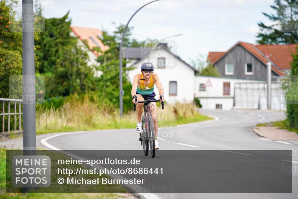 31.08.2025 - Elbe Triathlon Hamburg Michael Burmester http://msf.ph/oto/8686441 31.08.2025 14:22:28 Radfahren 155 meine-sportfotos.de
