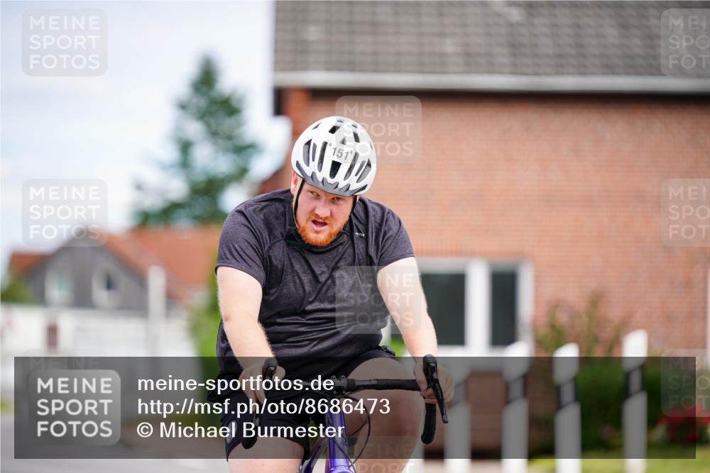31.08.2025 - Elbe Triathlon Hamburg Michael Burmester http://msf.ph/oto/8686473 31.08.2025 14:25:16 Radfahren 151 meine-sportfotos.de