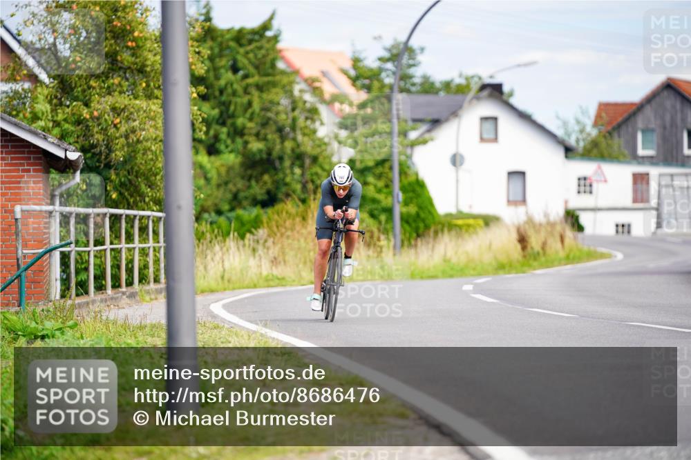 31.08.2025 - Elbe Triathlon Hamburg Michael Burmester http://msf.ph/oto/8686476 31.08.2025 14:32:45 Radfahren 160 meine-sportfotos.de