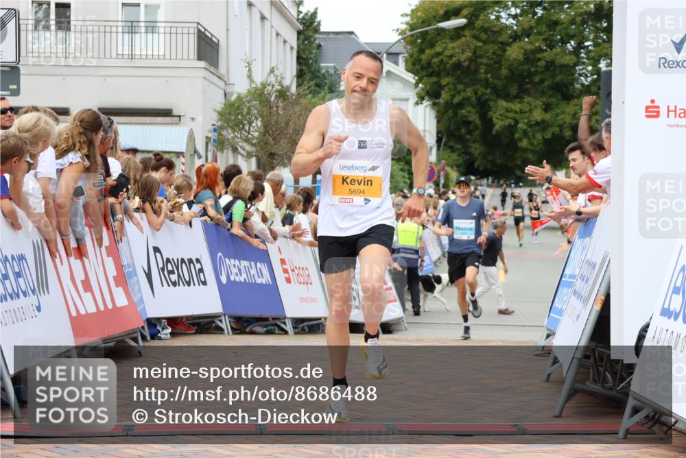 31.08.2025 - 21. Blankeneser Heldenlauf Strokosch-Dieckow http://msf.ph/oto/8686488 31.08.2025 11:59:43 Ziel 5694, 4068 meine-sportfotos.de