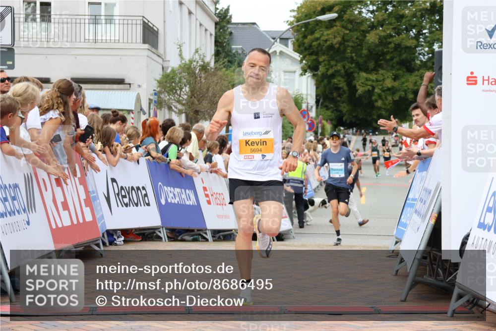 31.08.2025 - 21. Blankeneser Heldenlauf Strokosch-Dieckow http://msf.ph/oto/8686495 31.08.2025 11:59:43 Ziel 5694, 4068 meine-sportfotos.de