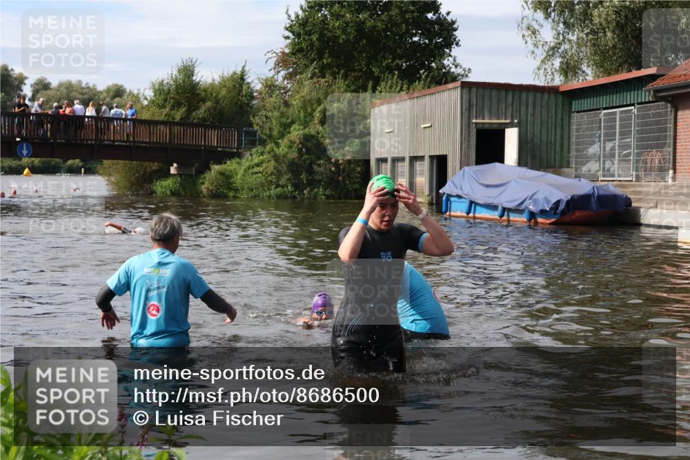 31.08.2025 - Elbe Triathlon Hamburg Luisa Fischer http://msf.ph/oto/8686500 31.08.2025 10:46:07 Schwimmen 1397, 1490 meine-sportfotos.de