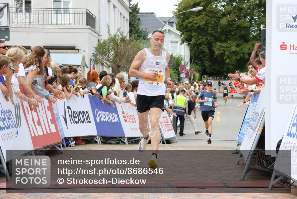 31.08.2025 - 21. Blankeneser Heldenlauf Strokosch-Dieckow http://msf.ph/oto/8686546 31.08.2025 11:59:42 Ziel 5694, 4068 meine-sportfotos.de