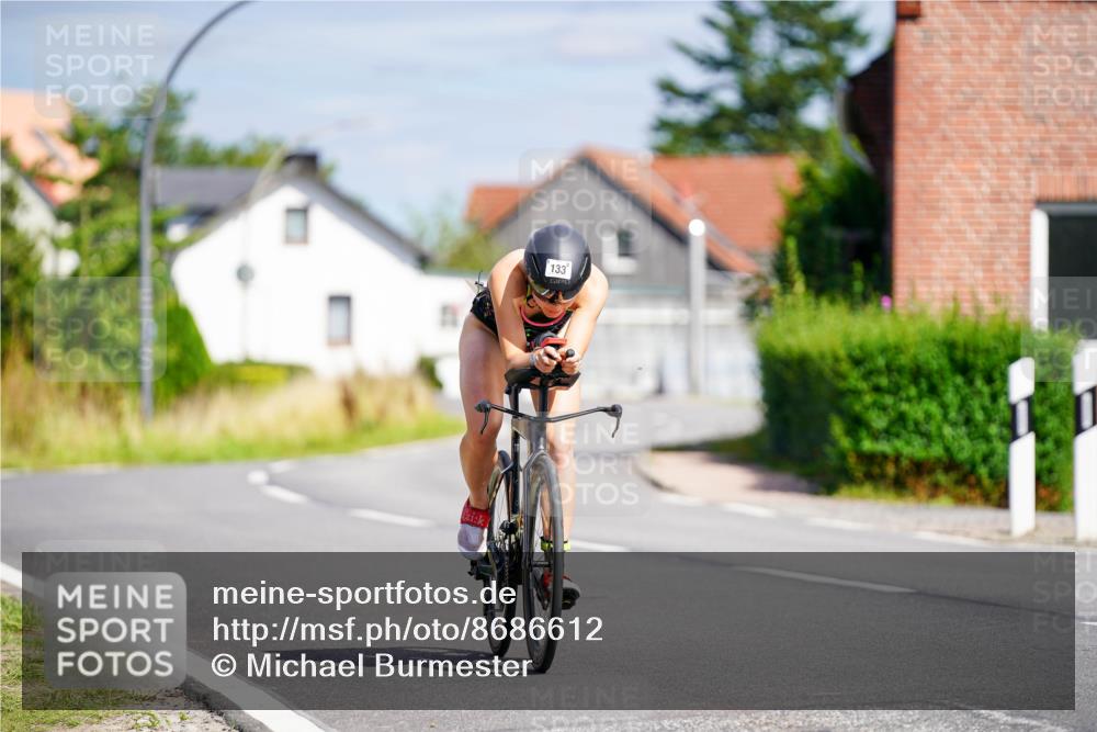 31.08.2025 - Elbe Triathlon Hamburg Michael Burmester http://msf.ph/oto/8686612 31.08.2025 14:40:35 Radfahren  meine-sportfotos.de