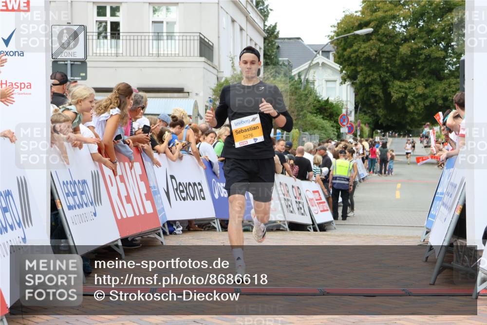 31.08.2025 - 21. Blankeneser Heldenlauf Strokosch-Dieckow http://msf.ph/oto/8686618 31.08.2025 11:59:22 Ziel 5492, 5276 meine-sportfotos.de