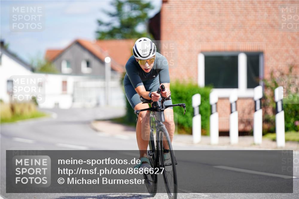 31.08.2025 - Elbe Triathlon Hamburg Michael Burmester http://msf.ph/oto/8686627 31.08.2025 14:40:49 Radfahren  meine-sportfotos.de
