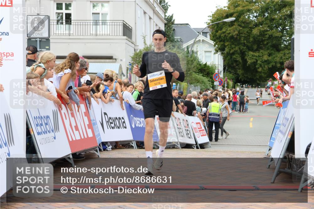 31.08.2025 - 21. Blankeneser Heldenlauf Strokosch-Dieckow http://msf.ph/oto/8686631 31.08.2025 11:59:22 Ziel 5492, 5276 meine-sportfotos.de
