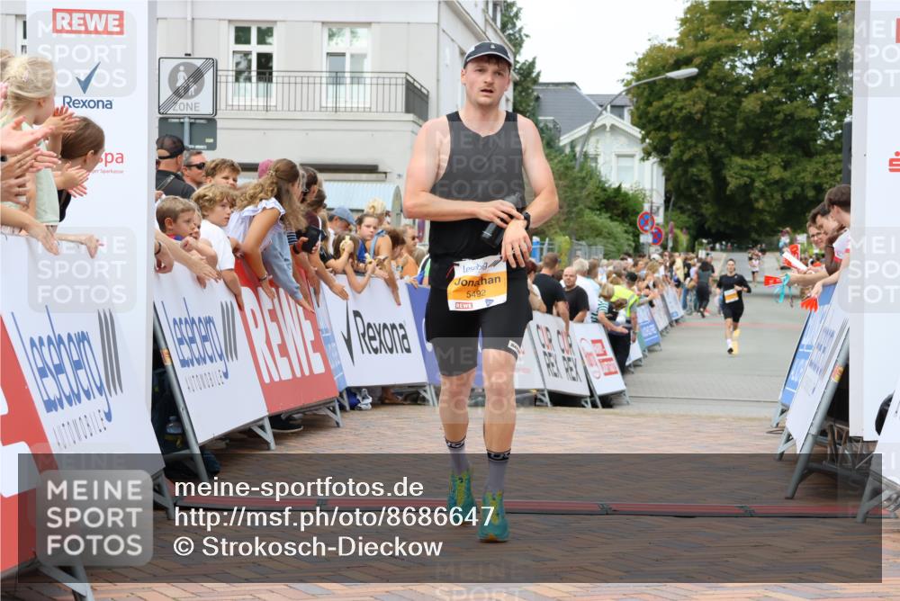 31.08.2025 - 21. Blankeneser Heldenlauf Strokosch-Dieckow http://msf.ph/oto/8686647 31.08.2025 11:59:16 Ziel 5492 meine-sportfotos.de
