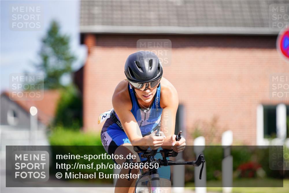 31.08.2025 - Elbe Triathlon Hamburg Michael Burmester http://msf.ph/oto/8686650 31.08.2025 14:41:05 Radfahren 137 meine-sportfotos.de