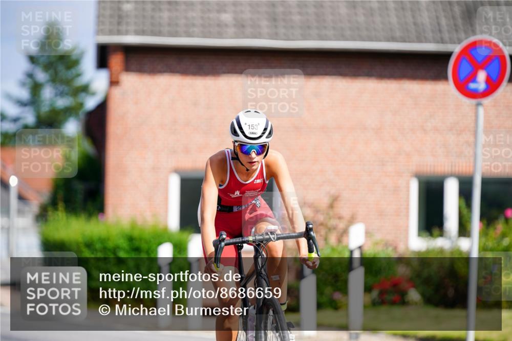 31.08.2025 - Elbe Triathlon Hamburg Michael Burmester http://msf.ph/oto/8686659 31.08.2025 14:42:31 Radfahren  meine-sportfotos.de