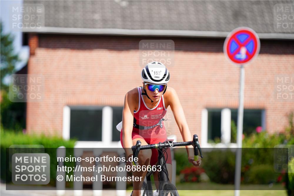 31.08.2025 - Elbe Triathlon Hamburg Michael Burmester http://msf.ph/oto/8686663 31.08.2025 14:42:31 Radfahren  meine-sportfotos.de