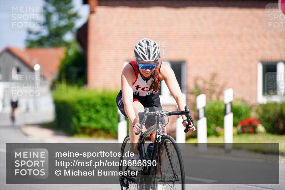 31.08.2025 - Elbe Triathlon Hamburg Michael Burmester http://msf.ph/oto/8686690 31.08.2025 14:43:01 Radfahren 139 meine-sportfotos.de