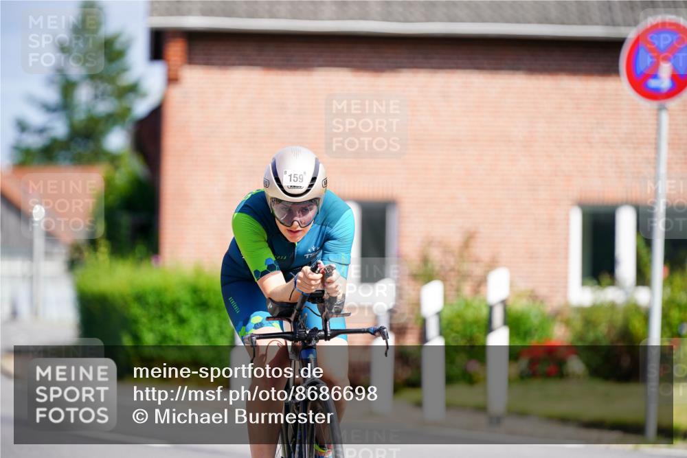 31.08.2025 - Elbe Triathlon Hamburg Michael Burmester http://msf.ph/oto/8686698 31.08.2025 14:43:38 Radfahren 123 meine-sportfotos.de