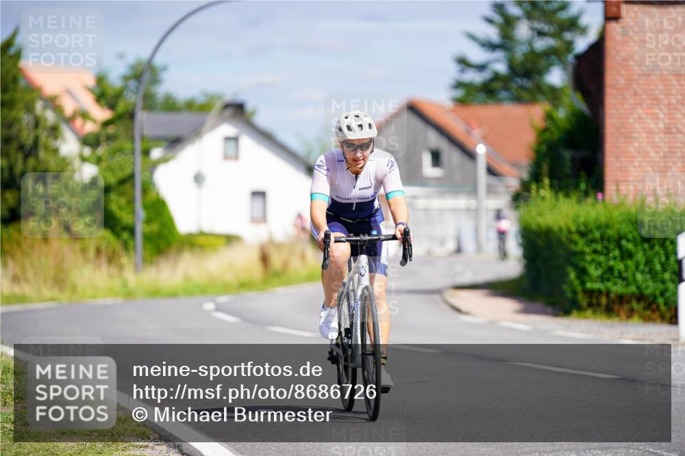 31.08.2025 - Elbe Triathlon Hamburg Michael Burmester http://msf.ph/oto/8686726 31.08.2025 14:44:00 Radfahren 127, 136 meine-sportfotos.de
