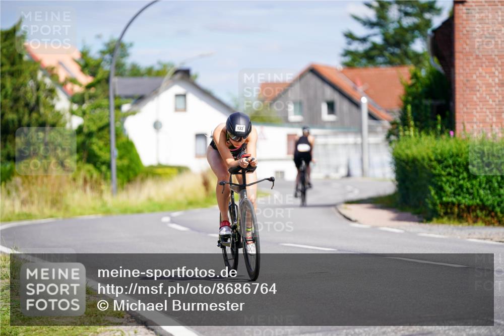 31.08.2025 - Elbe Triathlon Hamburg Michael Burmester http://msf.ph/oto/8686764 31.08.2025 14:44:39 Radfahren 133 meine-sportfotos.de