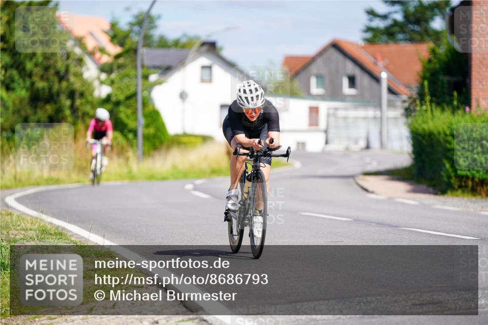 31.08.2025 - Elbe Triathlon Hamburg Michael Burmester http://msf.ph/oto/8686793 31.08.2025 14:45:11 Radfahren 135, 150 meine-sportfotos.de