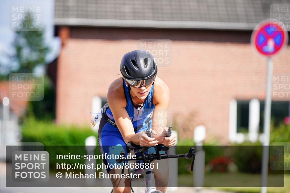 31.08.2025 - Elbe Triathlon Hamburg Michael Burmester http://msf.ph/oto/8686861 31.08.2025 14:45:51 Radfahren 137 meine-sportfotos.de