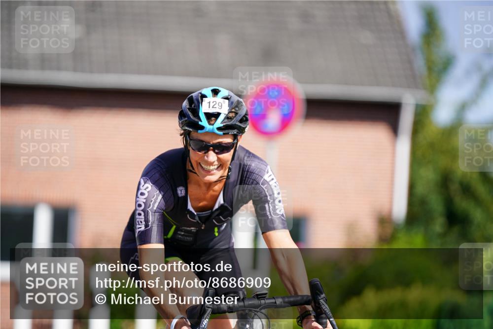 31.08.2025 - Elbe Triathlon Hamburg Michael Burmester http://msf.ph/oto/8686909 31.08.2025 14:46:39 Radfahren 129 meine-sportfotos.de