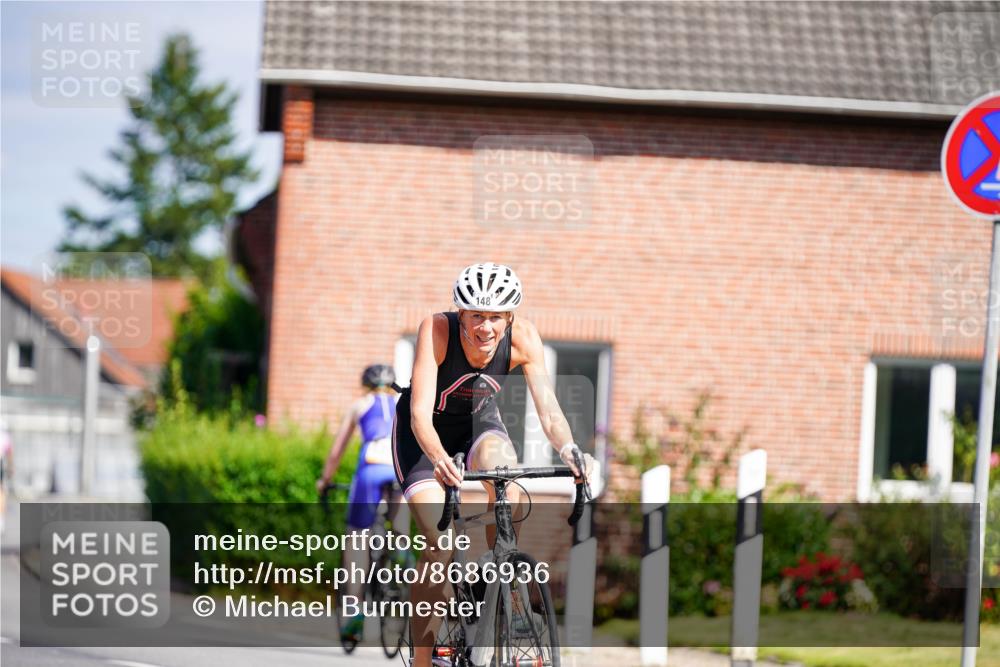31.08.2025 - Elbe Triathlon Hamburg Michael Burmester http://msf.ph/oto/8686936 31.08.2025 14:47:23 Radfahren 132, 148 meine-sportfotos.de
