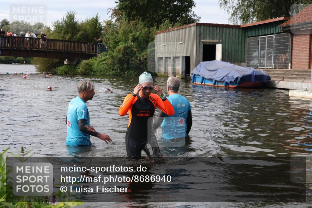 31.08.2025 - Elbe Triathlon Hamburg Luisa Fischer http://msf.ph/oto/8686940 31.08.2025 10:51:02 Schwimmen 1578 meine-sportfotos.de