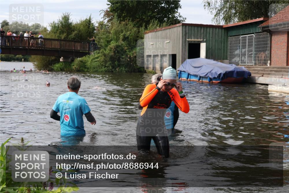31.08.2025 - Elbe Triathlon Hamburg Luisa Fischer http://msf.ph/oto/8686944 31.08.2025 10:51:03 Schwimmen 1578 meine-sportfotos.de