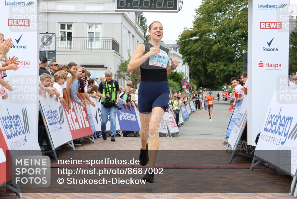 31.08.2025 - 21. Blankeneser Heldenlauf Strokosch-Dieckow http://msf.ph/oto/8687002 31.08.2025 11:58:43 Ziel 4326 meine-sportfotos.de