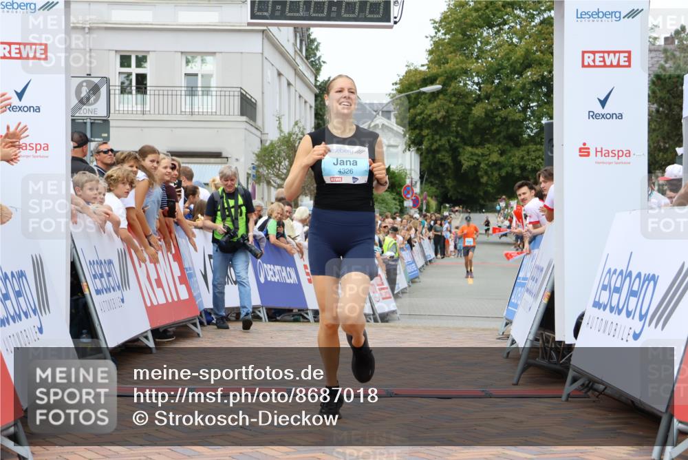 31.08.2025 - 21. Blankeneser Heldenlauf Strokosch-Dieckow http://msf.ph/oto/8687018 31.08.2025 11:58:43 Ziel 4326 meine-sportfotos.de