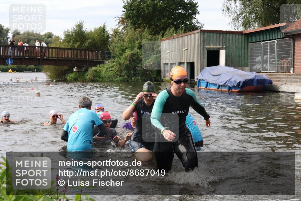 31.08.2025 - Elbe Triathlon Hamburg Luisa Fischer http://msf.ph/oto/8687049 31.08.2025 10:52:08 Schwimmen 1516, 1519, 1521, 1527, 1532, 1541, 1545, 1561, 1562, 1571, 1580, 1581, 1586 meine-sportfotos.de