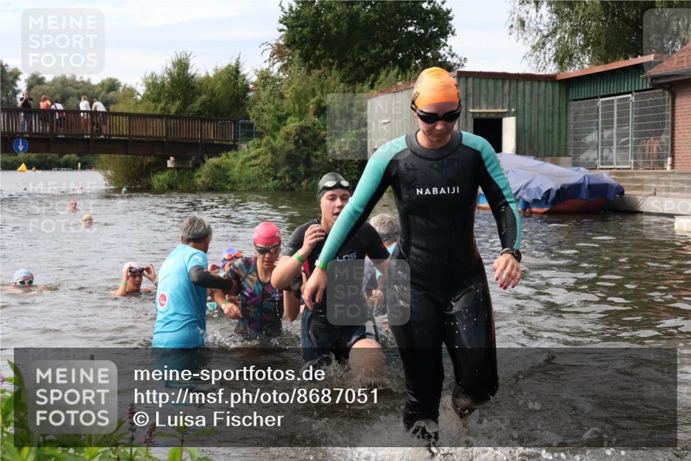 31.08.2025 - Elbe Triathlon Hamburg Luisa Fischer http://msf.ph/oto/8687051 31.08.2025 10:52:09 Schwimmen 1516, 1519, 1521, 1527, 1532, 1541, 1545, 1546, 1561, 1562, 1571, 1580, 1581, 1586 meine-sportfotos.de