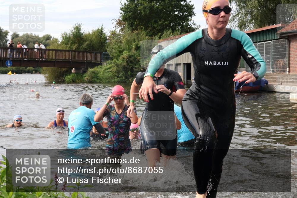 31.08.2025 - Elbe Triathlon Hamburg Luisa Fischer http://msf.ph/oto/8687055 31.08.2025 10:52:09 Schwimmen 1516, 1519, 1521, 1527, 1532, 1541, 1545, 1546, 1561, 1562, 1571, 1580, 1581, 1586 meine-sportfotos.de
