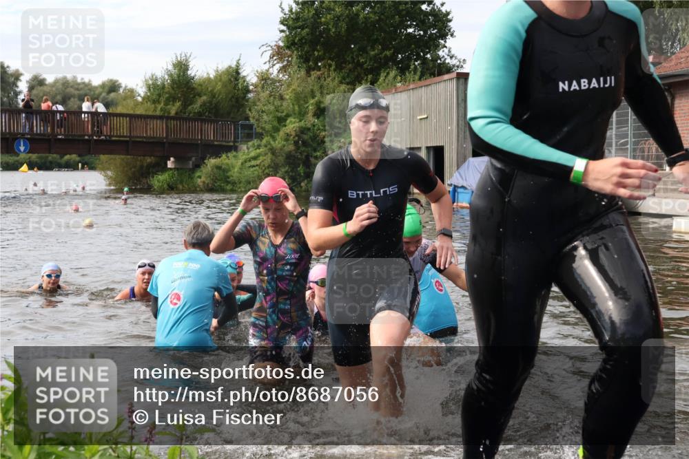 31.08.2025 - Elbe Triathlon Hamburg Luisa Fischer http://msf.ph/oto/8687056 31.08.2025 10:52:10 Schwimmen 1516, 1519, 1521, 1527, 1532, 1541, 1545, 1546, 1562, 1571, 1580, 1581, 1586 meine-sportfotos.de