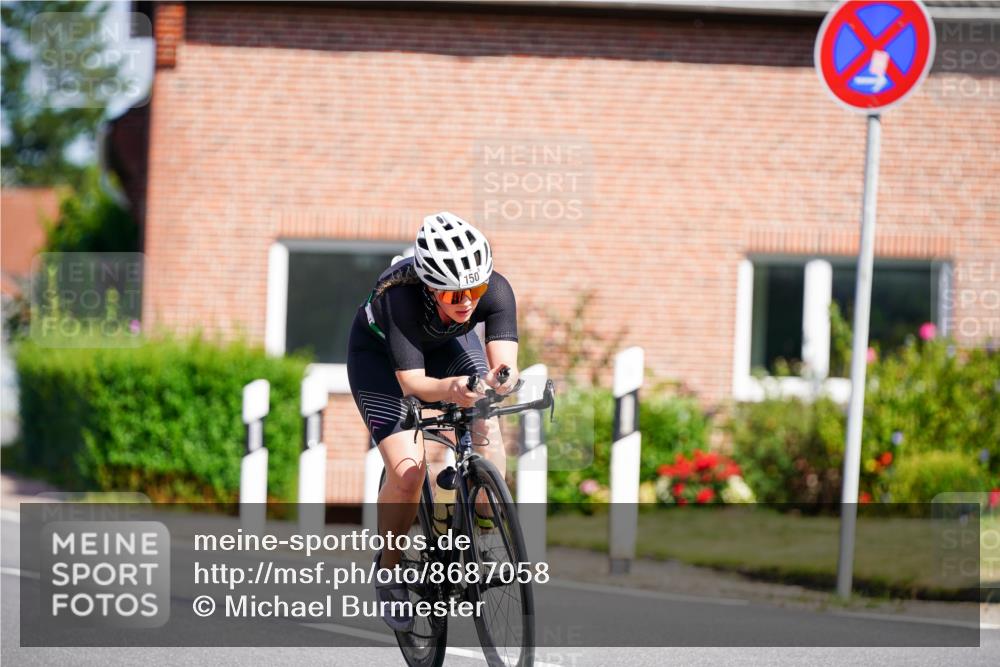 31.08.2025 - Elbe Triathlon Hamburg Michael Burmester http://msf.ph/oto/8687058 31.08.2025 14:49:27 Radfahren 145 meine-sportfotos.de
