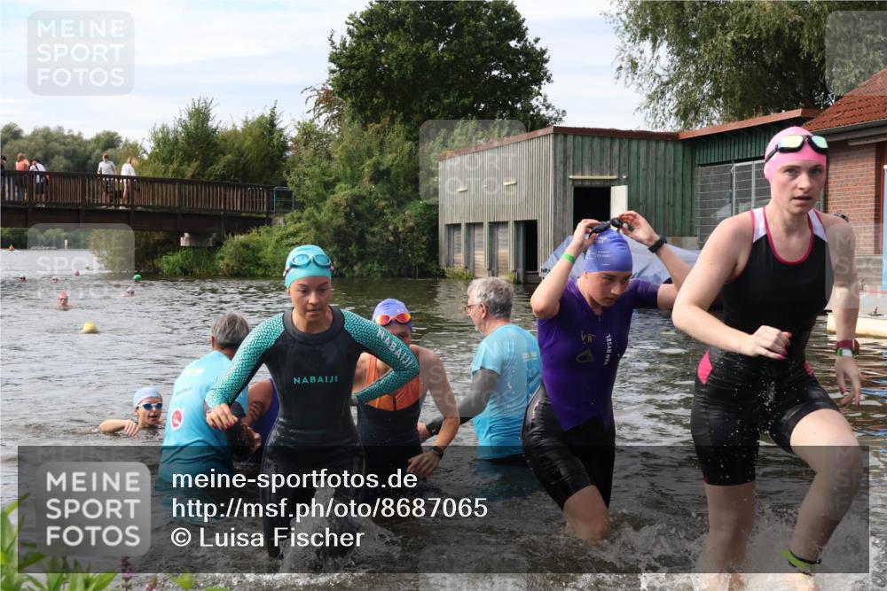 31.08.2025 - Elbe Triathlon Hamburg Luisa Fischer http://msf.ph/oto/8687065 31.08.2025 10:52:13 Schwimmen 1516, 1521, 1527, 1532, 1541, 1545, 1546, 1580, 1581, 1586 meine-sportfotos.de