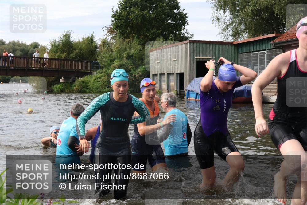 31.08.2025 - Elbe Triathlon Hamburg Luisa Fischer http://msf.ph/oto/8687066 31.08.2025 10:52:13 Schwimmen 1516, 1521, 1527, 1532, 1541, 1545, 1546, 1580, 1581, 1586 meine-sportfotos.de