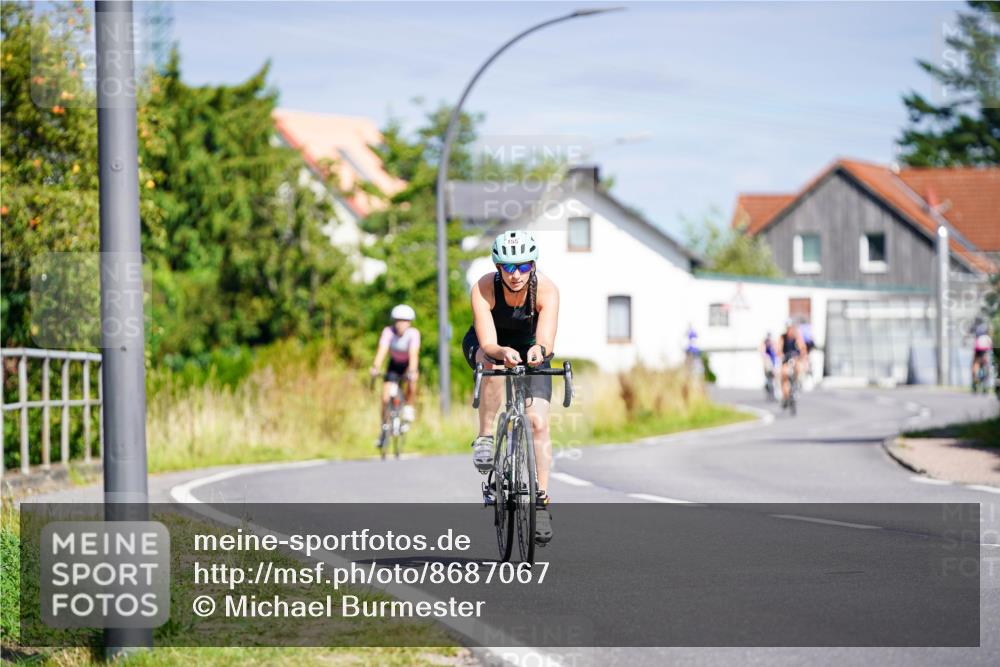 31.08.2025 - Elbe Triathlon Hamburg Michael Burmester http://msf.ph/oto/8687067 31.08.2025 14:49:54 Radfahren 125, 155 meine-sportfotos.de