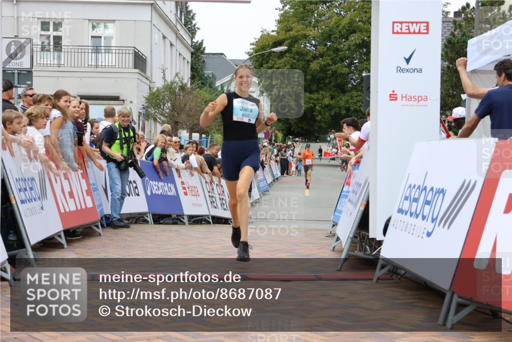 31.08.2025 - 21. Blankeneser Heldenlauf Strokosch-Dieckow http://msf.ph/oto/8687087 31.08.2025 11:58:42 Ziel 4326 meine-sportfotos.de