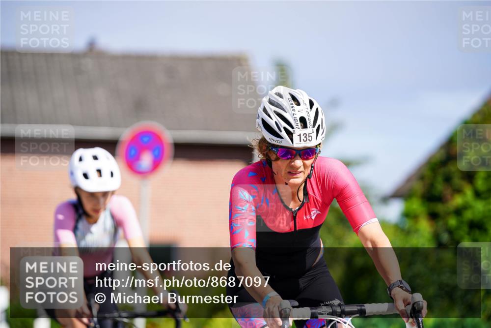 31.08.2025 - Elbe Triathlon Hamburg Michael Burmester http://msf.ph/oto/8687097 31.08.2025 14:50:01 Radfahren 125, 155, 156 meine-sportfotos.de