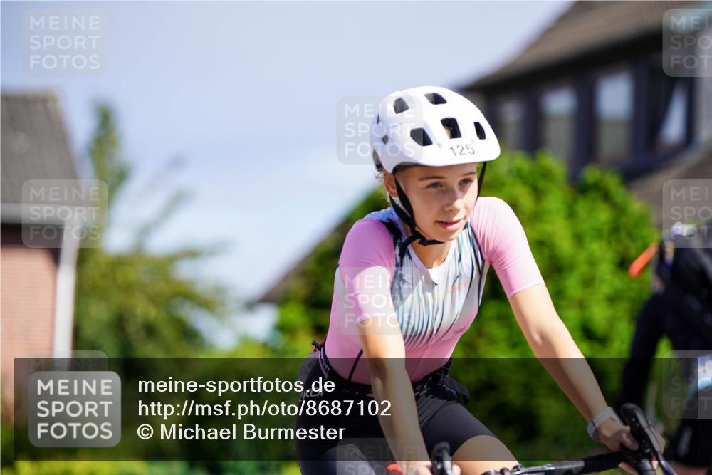 31.08.2025 - Elbe Triathlon Hamburg Michael Burmester http://msf.ph/oto/8687102 31.08.2025 14:50:01 Radfahren 125, 155, 156 meine-sportfotos.de