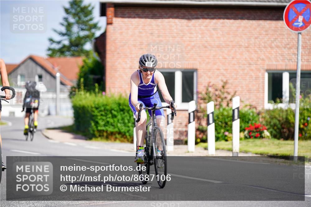 31.08.2025 - Elbe Triathlon Hamburg Michael Burmester http://msf.ph/oto/8687106 31.08.2025 14:50:06 Radfahren 134, 156 meine-sportfotos.de
