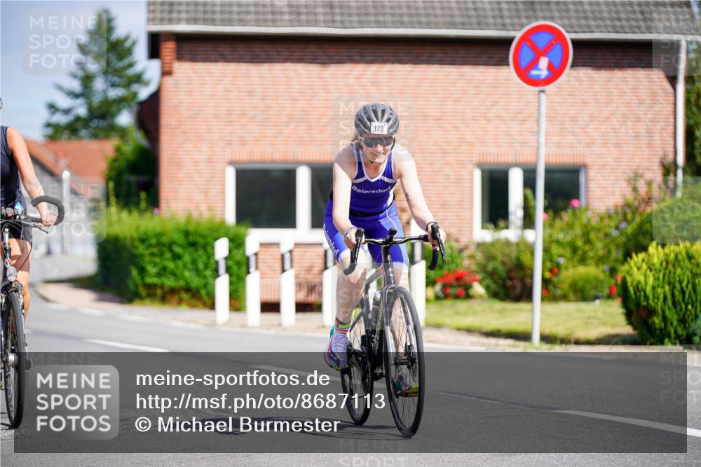 31.08.2025 - Elbe Triathlon Hamburg Michael Burmester http://msf.ph/oto/8687113 31.08.2025 14:50:07 Radfahren 134, 156 meine-sportfotos.de