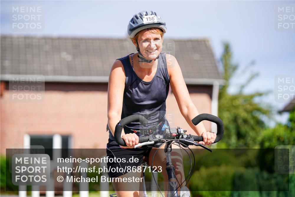 31.08.2025 - Elbe Triathlon Hamburg Michael Burmester http://msf.ph/oto/8687123 31.08.2025 14:50:08 Radfahren 134, 156 meine-sportfotos.de