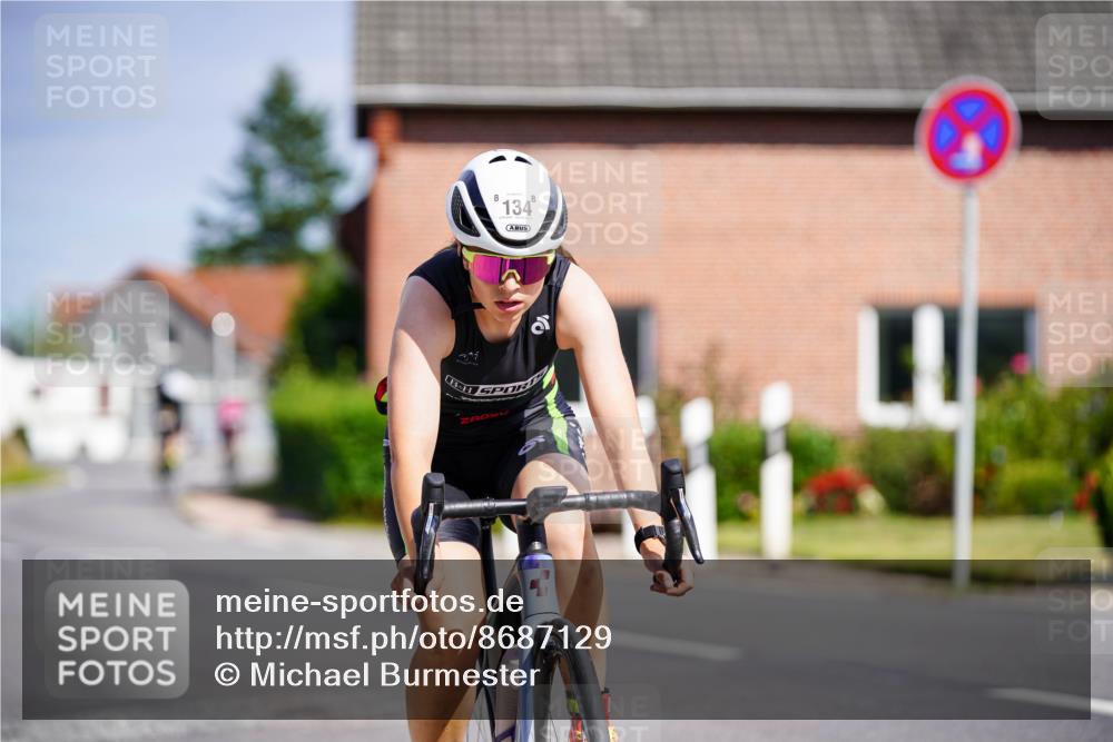 31.08.2025 - Elbe Triathlon Hamburg Michael Burmester http://msf.ph/oto/8687129 31.08.2025 14:50:10 Radfahren 134, 156 meine-sportfotos.de