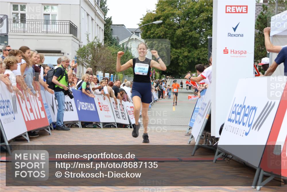 31.08.2025 - 21. Blankeneser Heldenlauf Strokosch-Dieckow http://msf.ph/oto/8687135 31.08.2025 11:58:42 Ziel 4326 meine-sportfotos.de