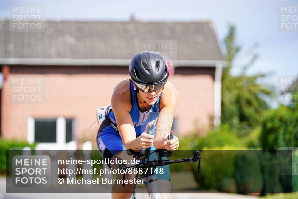 31.08.2025 - Elbe Triathlon Hamburg Michael Burmester http://msf.ph/oto/8687148 31.08.2025 14:50:36 Radfahren  meine-sportfotos.de