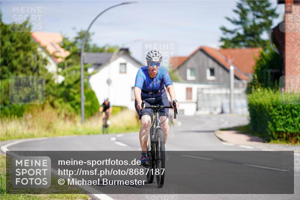 31.08.2025 - Elbe Triathlon Hamburg Michael Burmester http://msf.ph/oto/8687187 31.08.2025 14:51:09 Radfahren 131, 149 meine-sportfotos.de