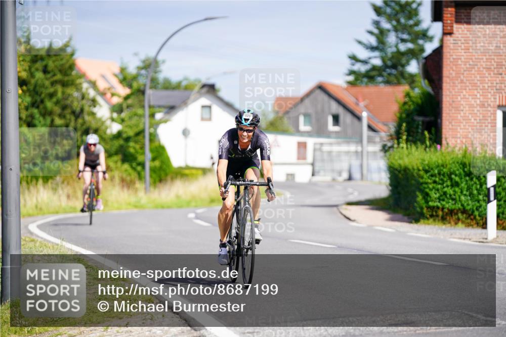 31.08.2025 - Elbe Triathlon Hamburg Michael Burmester http://msf.ph/oto/8687199 31.08.2025 14:51:15 Radfahren 146 meine-sportfotos.de
