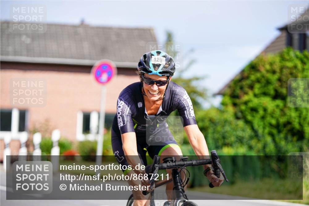 31.08.2025 - Elbe Triathlon Hamburg Michael Burmester http://msf.ph/oto/8687211 31.08.2025 14:51:17 Radfahren 146 meine-sportfotos.de