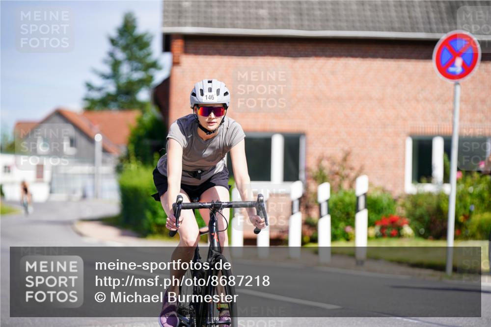31.08.2025 - Elbe Triathlon Hamburg Michael Burmester http://msf.ph/oto/8687218 31.08.2025 14:51:19 Radfahren 146 meine-sportfotos.de